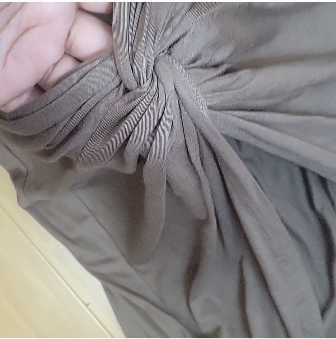 Ambiance blouse with bunch knot