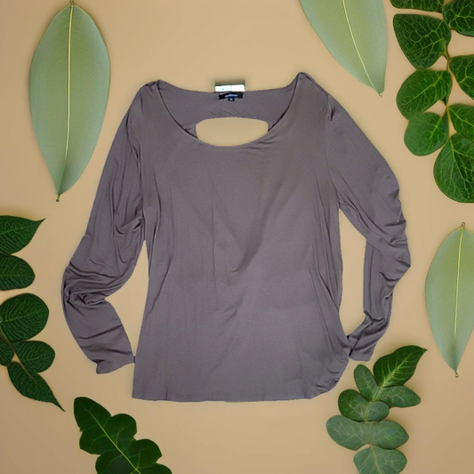 Ambiance blouse with bunch knot