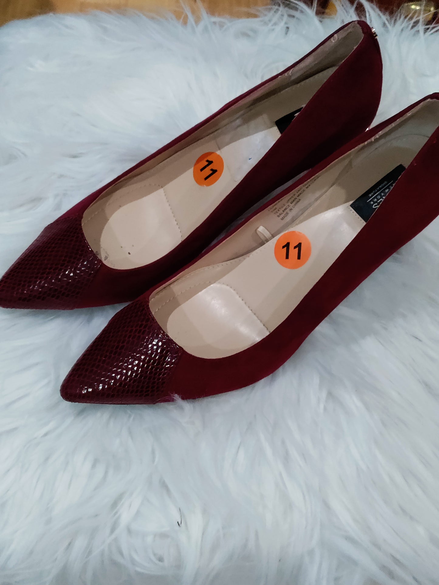 Jones of New York heels