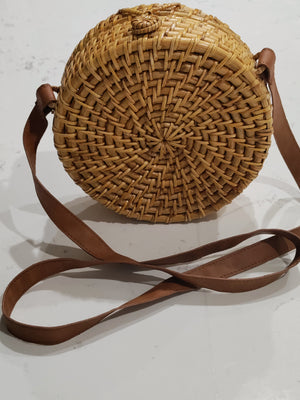 Wicker basket purse